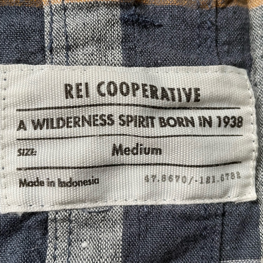 REI Cropped Tank plaid